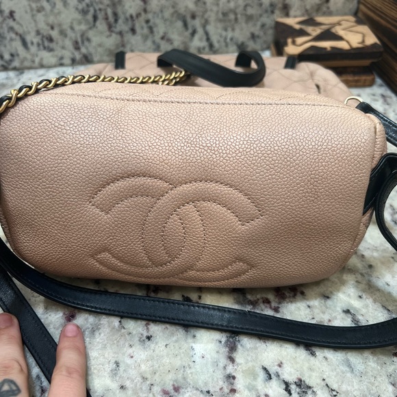 Authentic Chanel Filligre Backpack. 2 years old. Minor wear and tear.See photos - Picture 4 of 6